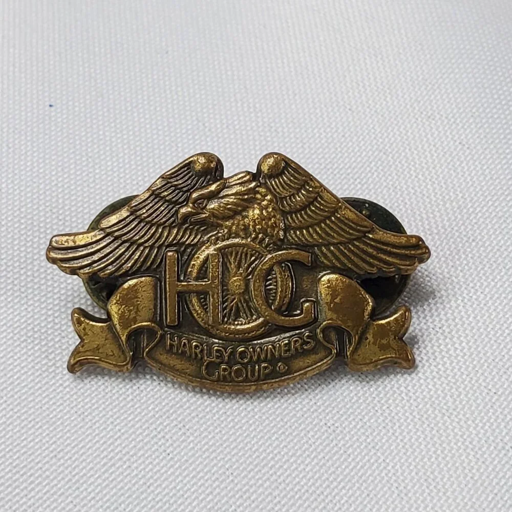 VTG Harley-Davidson H.O.G. 1993 Lapel Pin Brass Double Clutch Back Eagle Logo